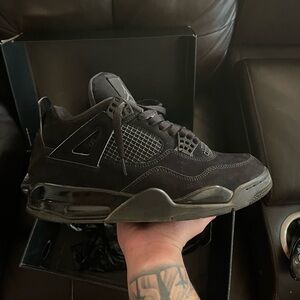 Jordan 4 Black cat